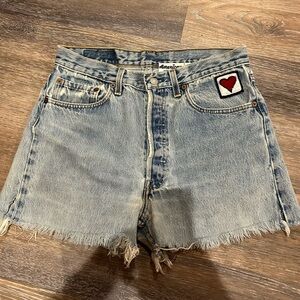 American groove x Levi patched heart shorts
